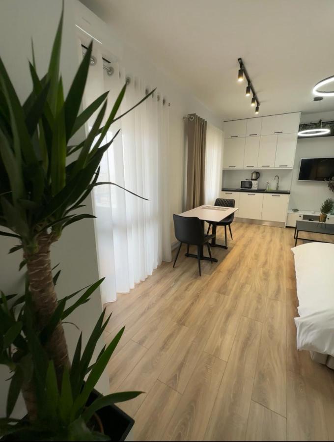 Intercontinental Apartments Tirana City Center Bagian luar foto